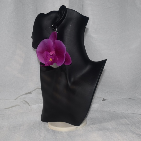Fuchsia Phalaenopsis Orchid True Touch Artificial Earrings. - Picture 3 of 11